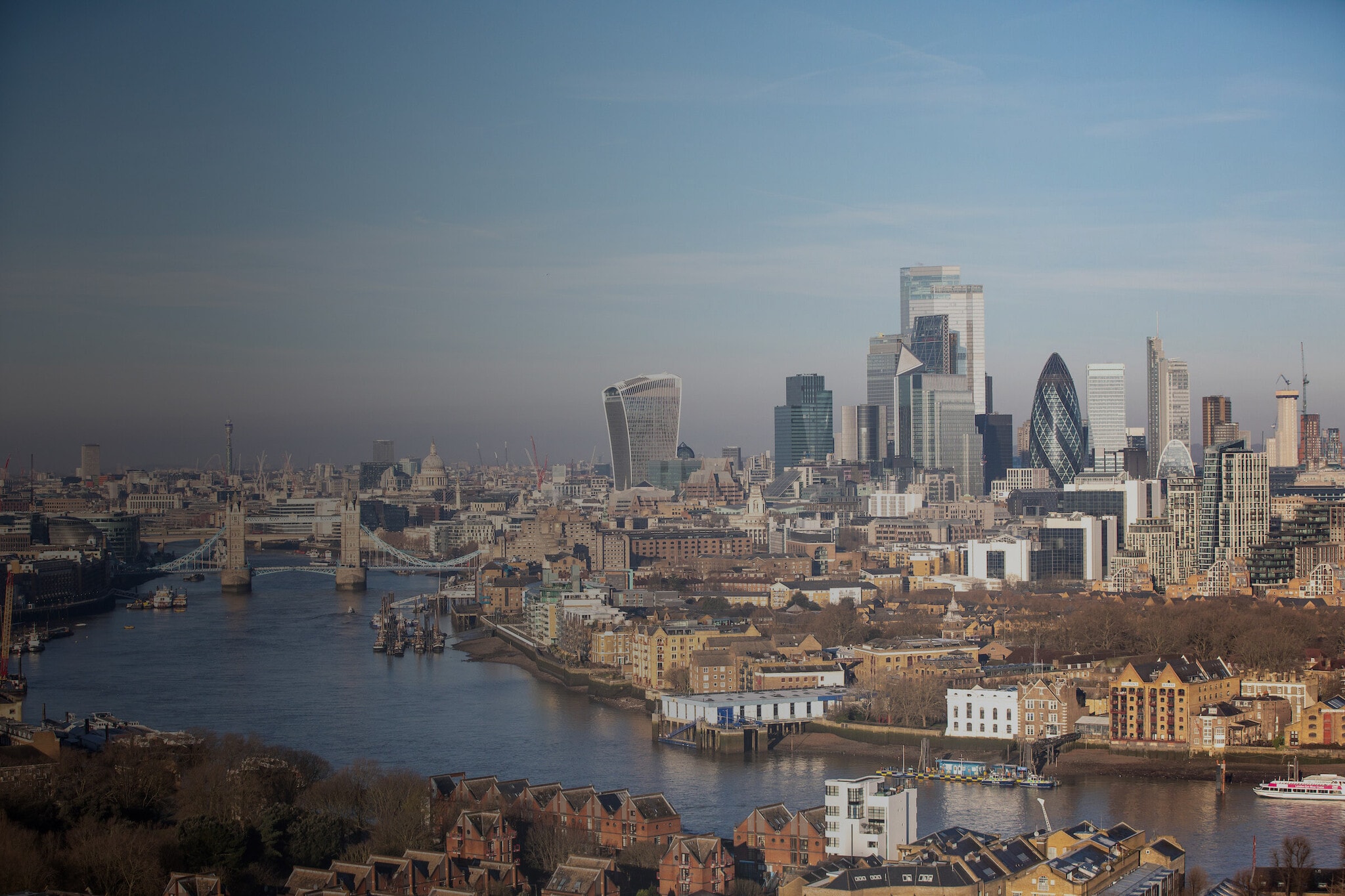 Surrey Quays Rd, Londres à louer Photo du bâtiment- Image 1 de 9