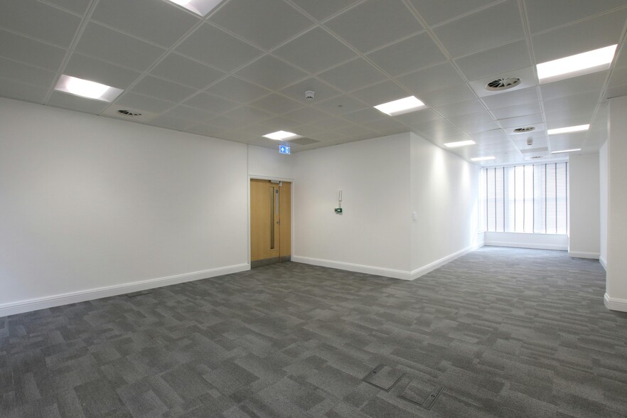 39-41 Station Rd, Solihull for lease - Interior Photo - Image 3 of 11