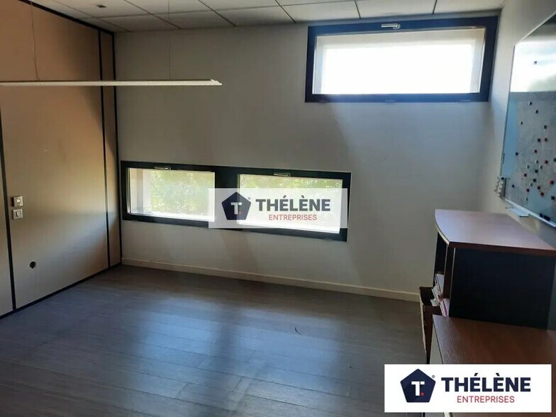 Office in Montpellier for sale - Interior Photo - Image 3 of 7