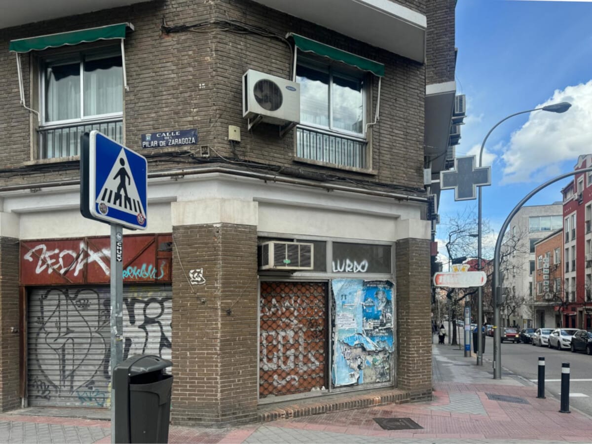 Calle de Pilar de Zaragoza, 34, Madrid, MAD 28028 - - - Interior Photo - Image 2 of 3
