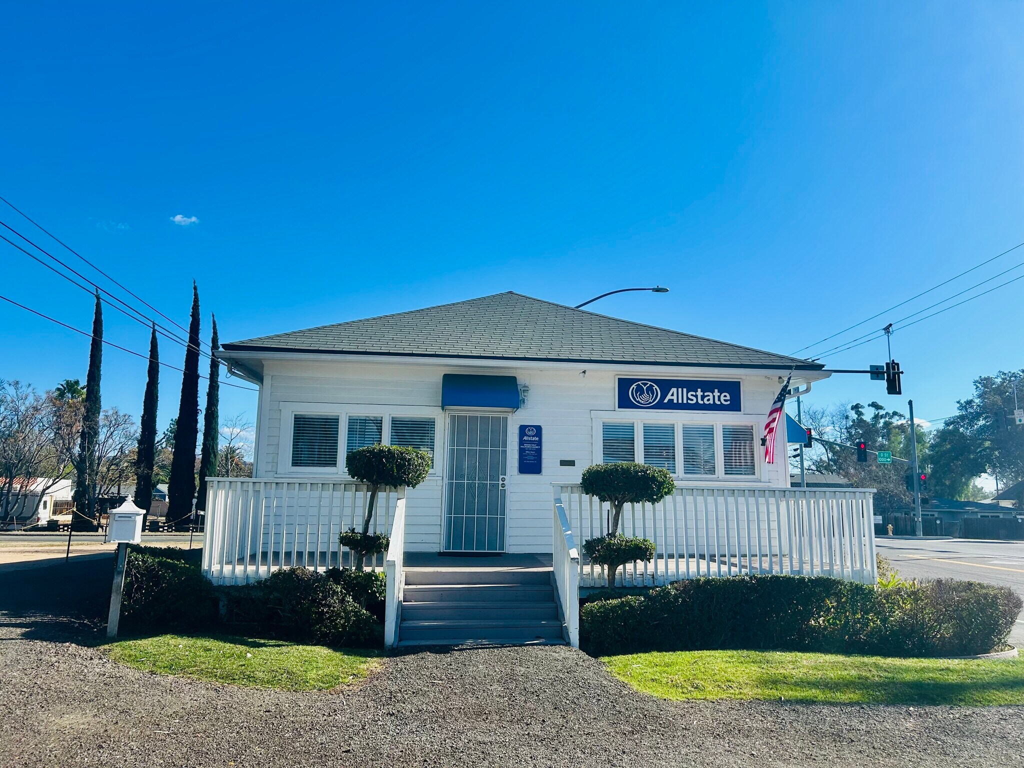 947 D St, Ramona, CA à vendre Photo du bâtiment- Image 1 de 1