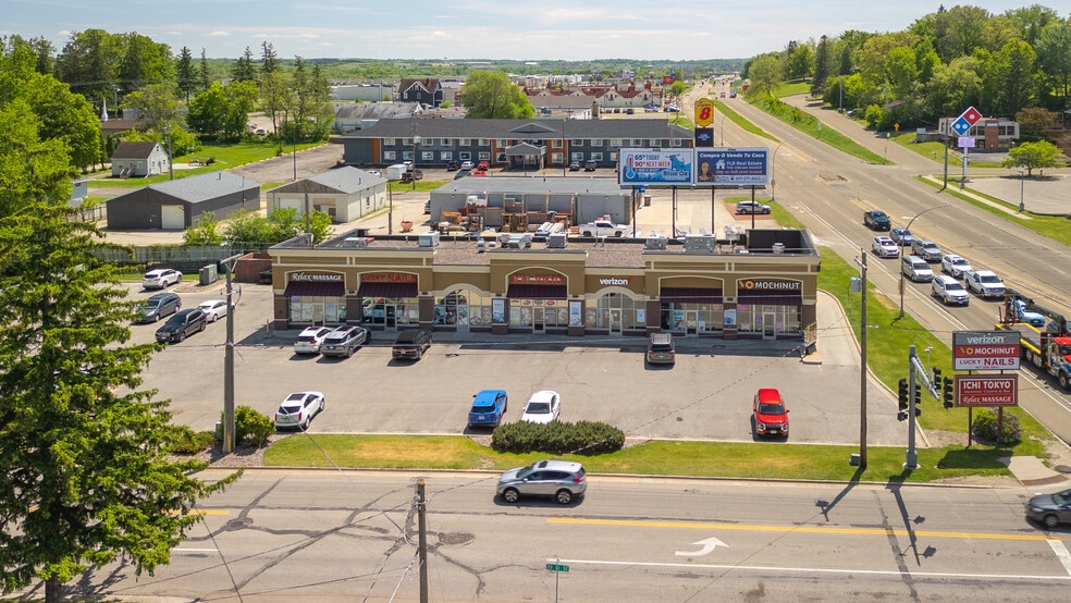 102 20th St SE, Rochester, MN for sale - Building Photo - Image 2 of 9