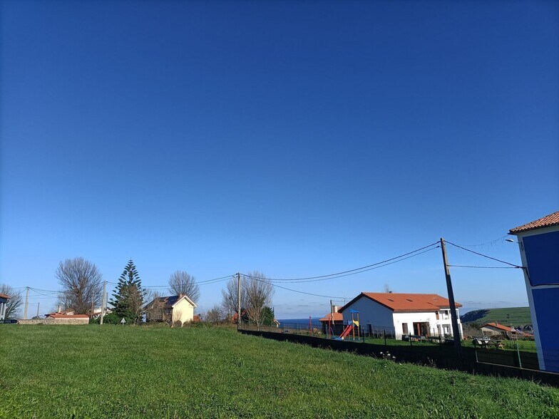 Barrio Bañugues, 3, Gozón, Asturias à vendre - Photo du bâtiment - Image 2 de 28