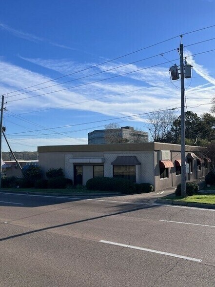 4744 I-55, Jackson, MS for sale - Building Photo - Image 1 of 7