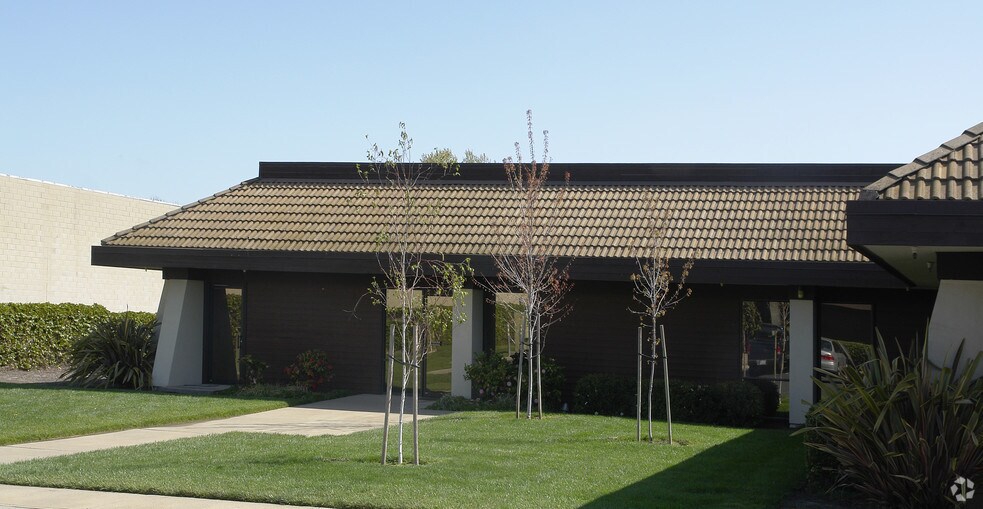 2206 Camino Ramon, San Ramon, CA à louer - Photo du bâtiment - Image 2 de 2
