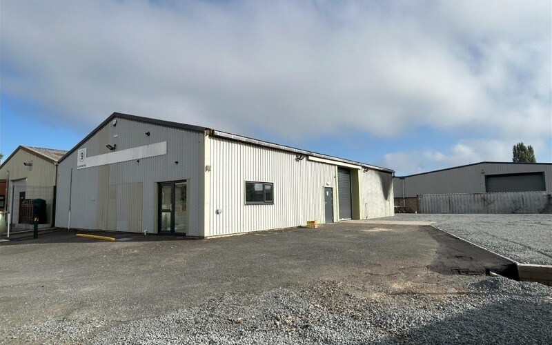 Clinton Rd, Leominster à louer - Photo du bâtiment - Image 2 de 3