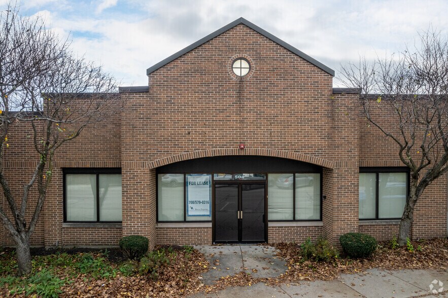 500-504 W Burlington Ave, La Grange, IL à vendre - Photo du bâtiment - Image 2 de 16