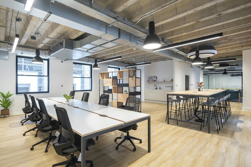 1-3 Red Lion Ct, Londres à louer - Photo du bâtiment - Image 1 de 32