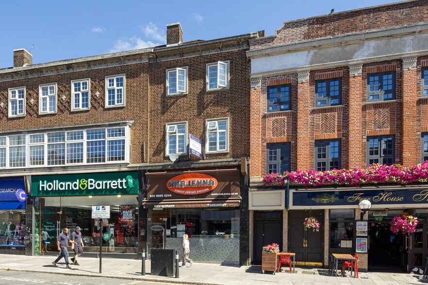 86 Chase Side, London for sale - Building Photo - Image 2 of 2