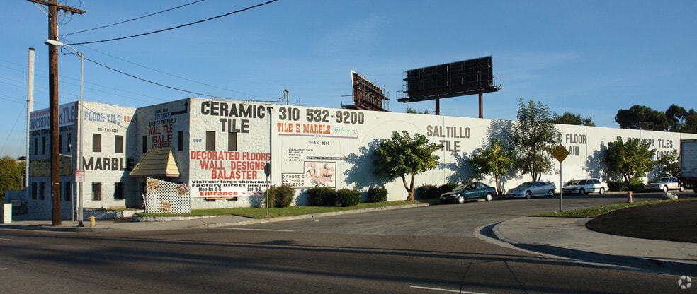 690 W 190th St, Gardena, CA for sale - Primary Photo - Image 1 of 4