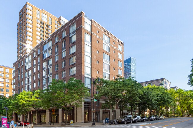 More details for 2 South End Ave, New York, NY - Retail for Lease