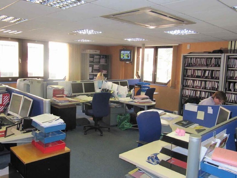 2 Church Ln, Belfast à louer - Photo intérieure - Image 3 de 4