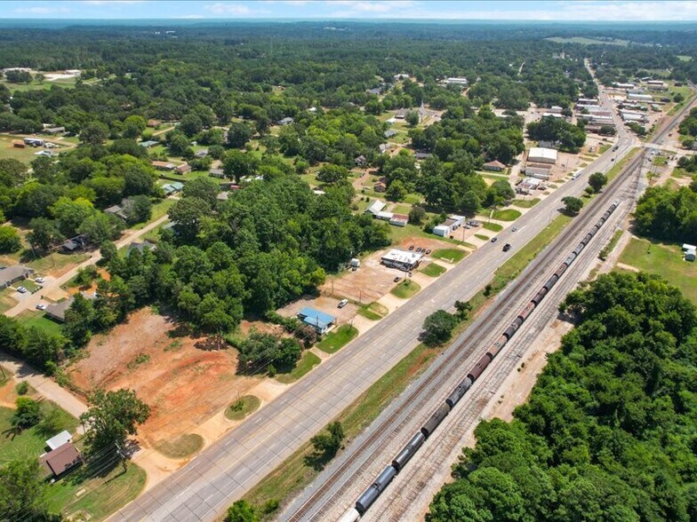 510 W First St, Hughes Springs, TX à vendre - Aérien - Image 3 de 8