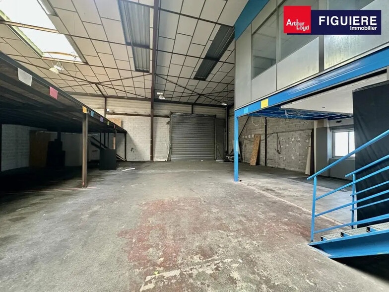 19 Rue De Copenhague, Vitrolles à louer - Photo intérieure - Image 3 de 8