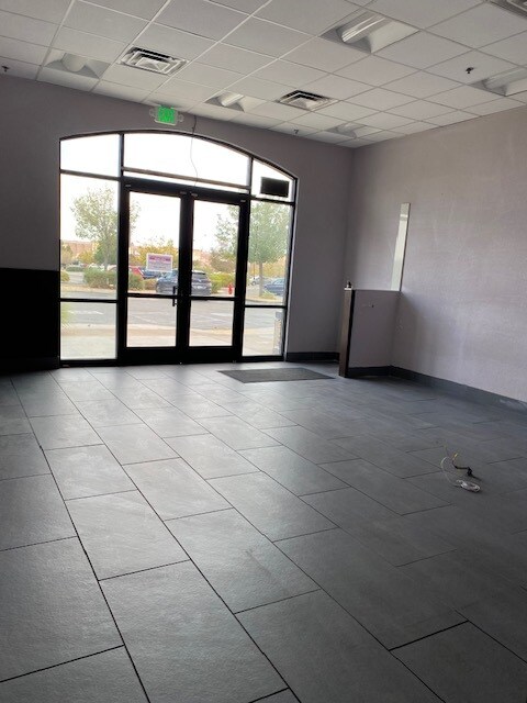 39904 10th St W, Palmdale, CA for sale Interior Photo- Image 1 of 1