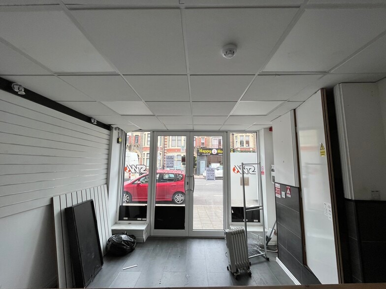 Albany Road, Cardiff for lease - Building Photo - Image 3 of 7