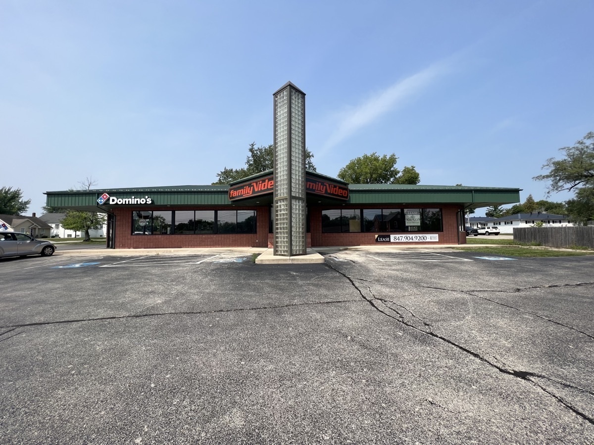 1109 Wapakoneta Ave, Sidney, OH for lease Building Photo- Image 1 of 4