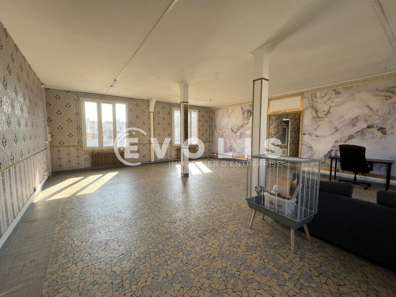 Bureau dans Champigny-sur-Marne à louer - Photo du bâtiment - Image 3 de 11