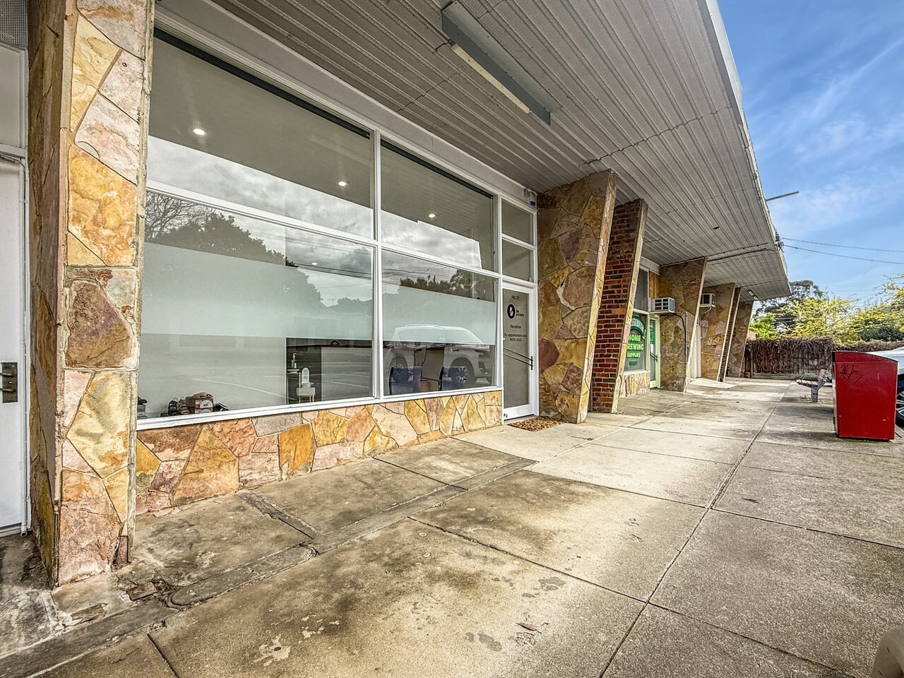 27 Beewar St, Greensborough for lease Primary Photo- Image 1 of 2