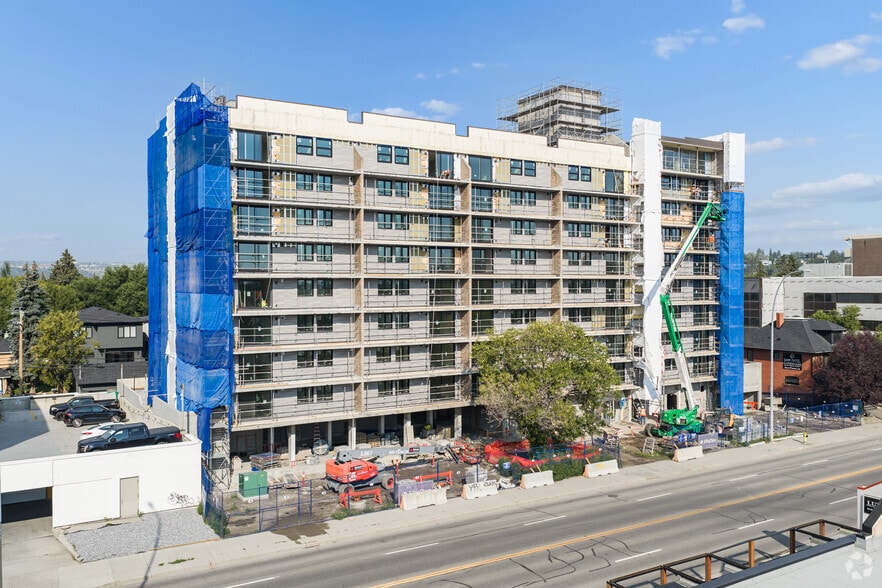 411 14th St NW, Calgary, AB for lease - Building Photo - Image 1 of 7