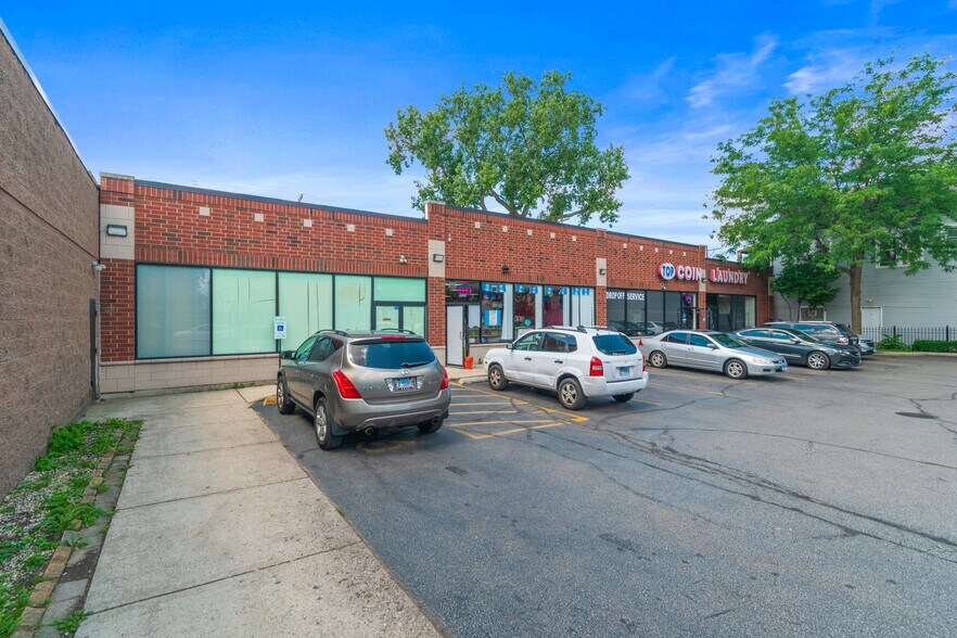 4916-4926 N Pulaski Rd, Chicago, IL à louer - Photo du bâtiment - Image 3 de 9