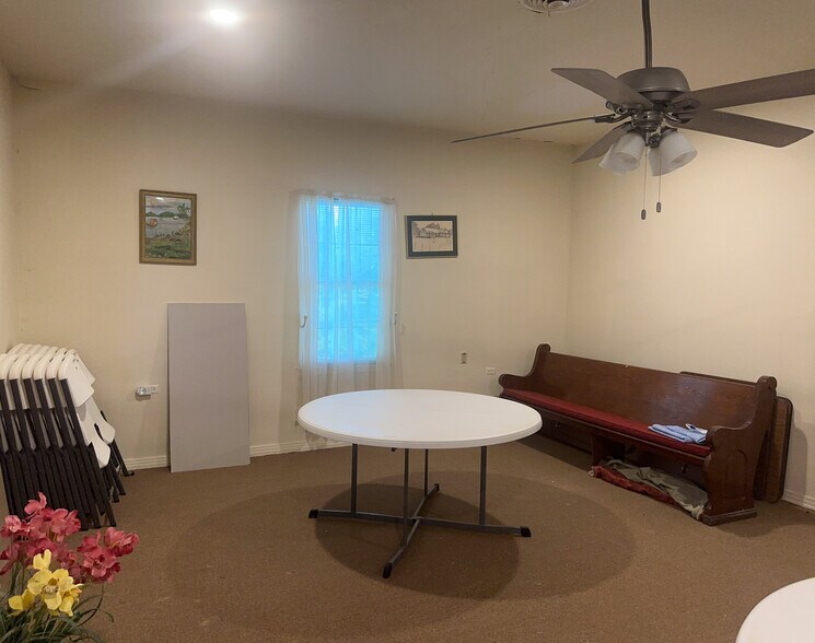 900 Athens st, Canton, TX à vendre - Photo du bâtiment - Image 3 de 5