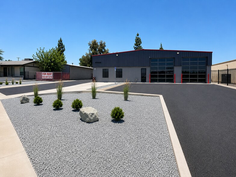 4626 N Bendel Ave, Fresno, CA à louer - Photo du bâtiment - Image 1 de 8