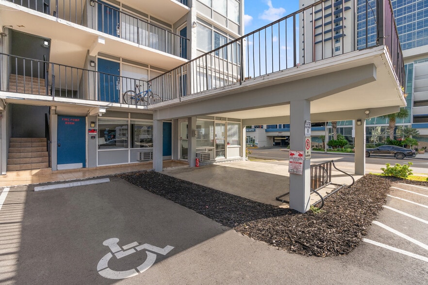 2010 S Ocean Blvd, Myrtle Beach, SC for sale - Building Photo - Image 2 of 18