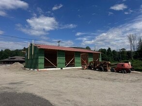 19 Williamstown Rd, Lanesborough, MA for lease Interior Photo- Image 1 of 2