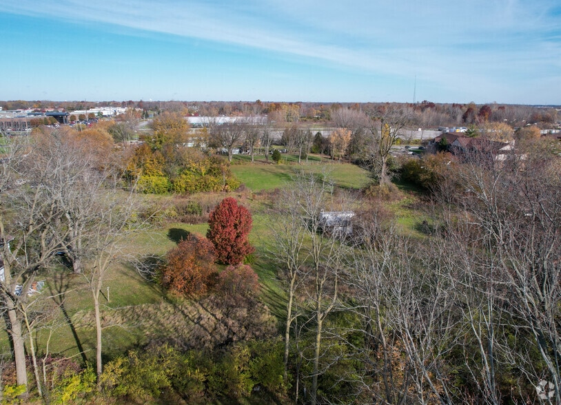 10110 E 30th St, Indianapolis, IN à vendre - Photo principale - Image 2 de 2