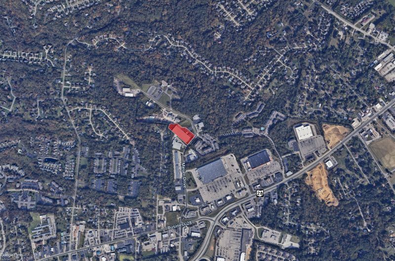 5999 Meijer Dr, Milford, OH à louer - Photo du bâtiment - Image 1 de 9