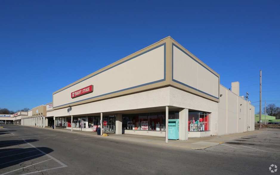 677 Harrisburg Pike, Columbus, OH for lease - Primary Photo - Image 1 of 3