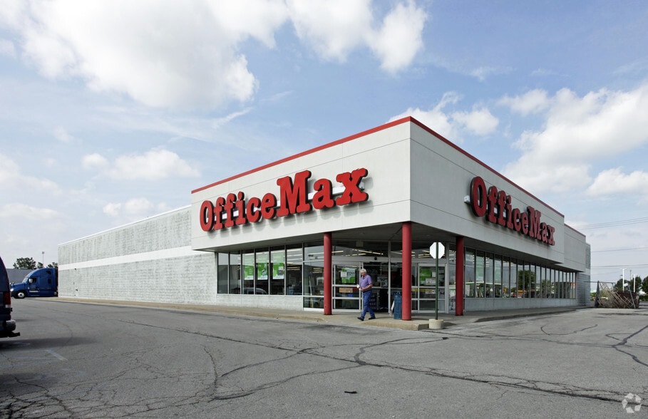 845 W Alexis Rd, Toledo, OH for sale - Primary Photo - Image 1 of 7