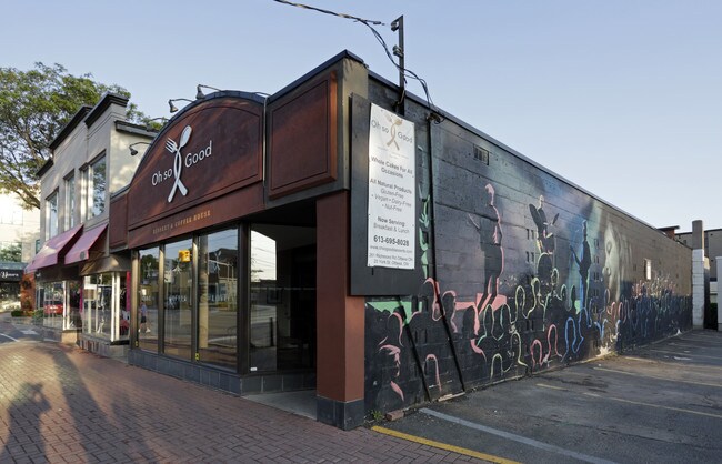 Plus de détails pour 261-263 Richmond Rd, Ottawa, ON - Bureau/Commerce de détail à louer