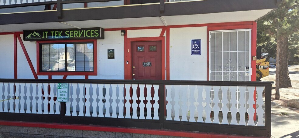 42011 Big Bear Blvd, Big Bear Lake, CA à vendre - Photo du bâtiment - Image 3 de 38