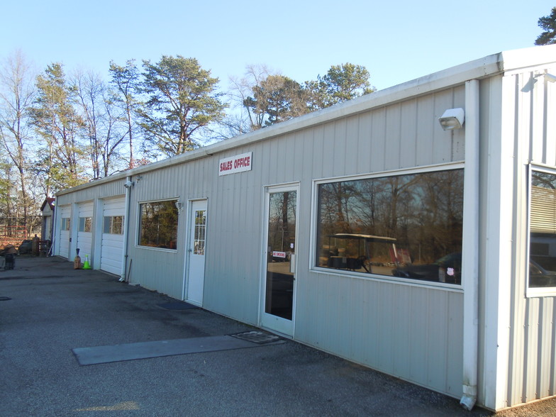 880 Rutherfordton Hwy, Chesnee, SC for lease - Building Photo - Image 2 of 17