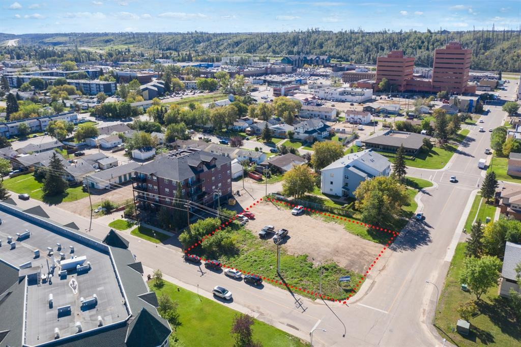 10213 Main St, Fort McMurray, AB à vendre Photo principale- Image 1 de 1