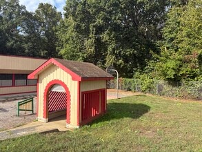 14900 Cloverdale Rd, Dale City, VA for lease Building Photo- Image 1 of 31