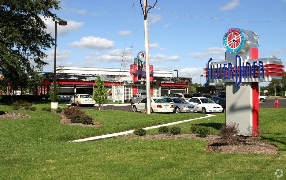 1401 Tintern St, Chesapeake, VA à louer - Photo du bâtiment - Image 3 de 9