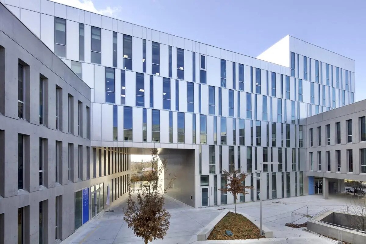 Office in Cesson-Sévigné for lease Building Photo- Image 1 of 23