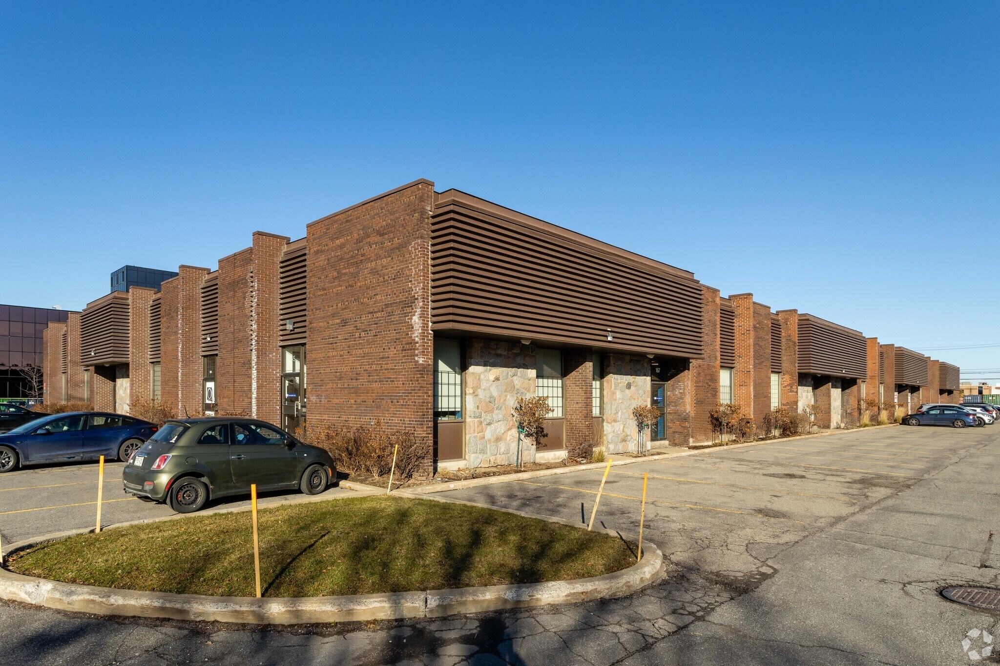 161-181 Rue Barr, Montréal, QC for sale Primary Photo- Image 1 of 1