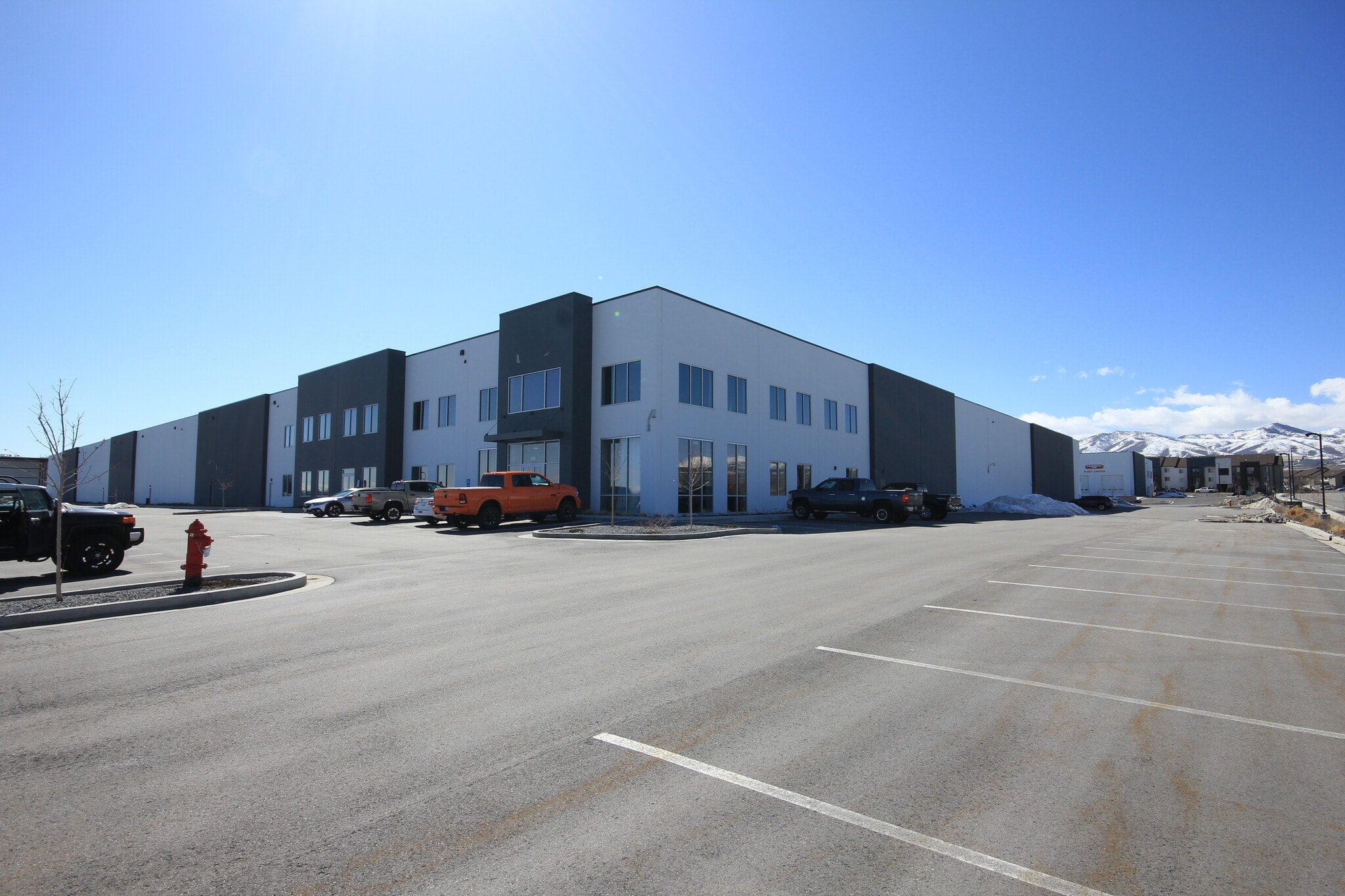 6303 W Dannon Way, West Jordan, UT for lease Interior Photo- Image 1 of 12