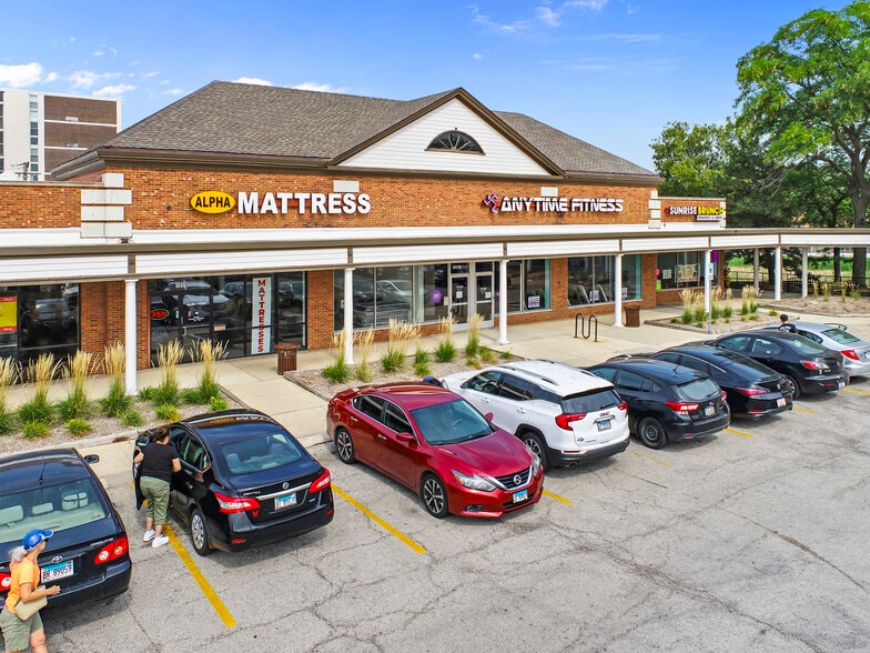1075-1151 S York Rd, Bensenville, IL for lease - Building Photo - Image 2 of 7