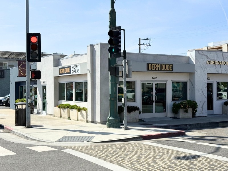 1401-1411 Hermosa Ave, Hermosa Beach, CA for lease Building Photo- Image 1 of 9