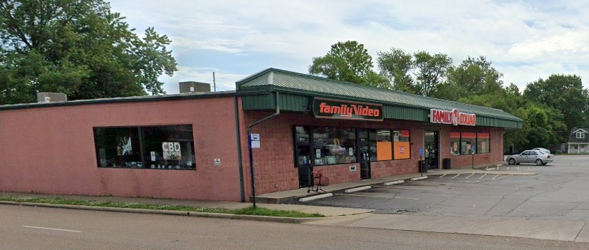 1609 W Main St, Belleville, IL for lease - Primary Photo - Image 3 of 4