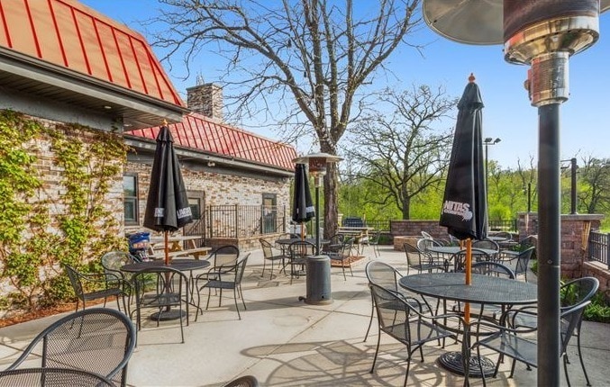 241 S Milwaukee Ave, Wheeling, IL for sale - Building Photo - Image 3 of 6