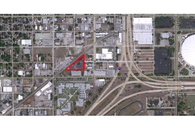2.4 AC mixed-use development opportunity portfolio of 2 properties for sale on LoopNet.ca Primary Photo- Image 1 of 5