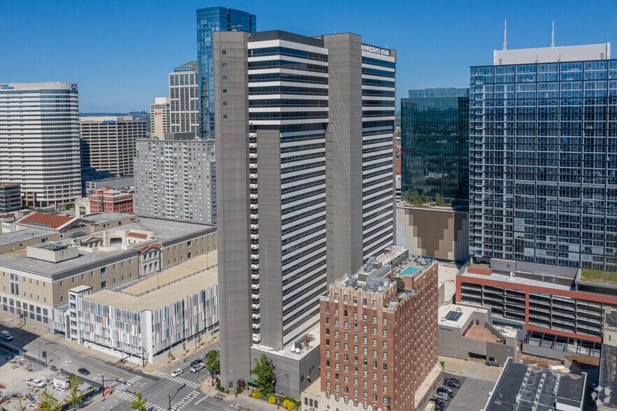 611 Commerce St, Nashville, TN for lease - Building Photo - Image 2 of 2
