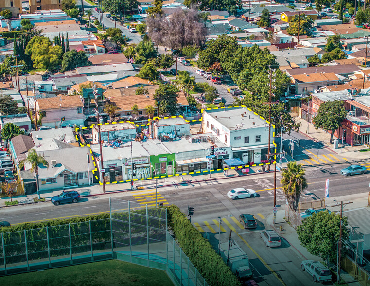 3725-3735 S Western Ave, Los Angeles, CA à vendre - Photo du bâtiment - Image 1 de 9