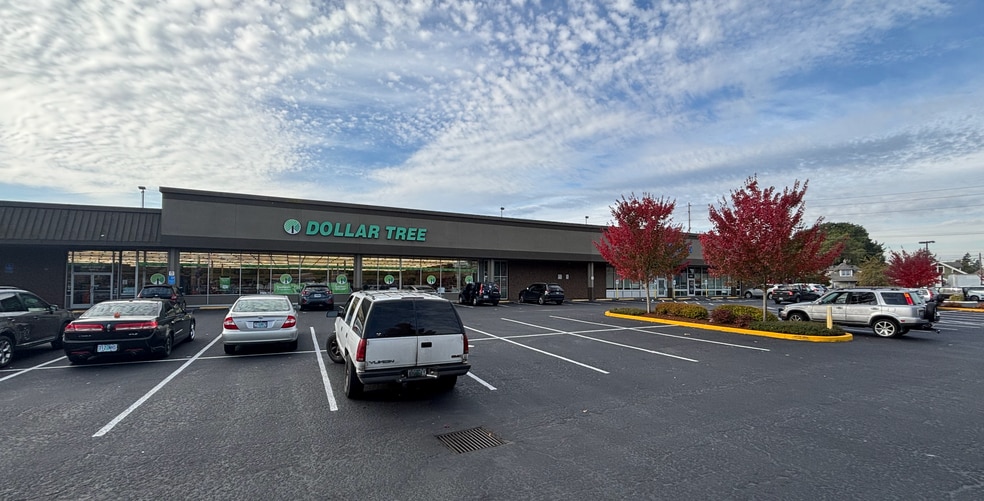 6828-6868 SE Foster Rd, Portland, OR for lease - Building Photo - Image 3 of 14